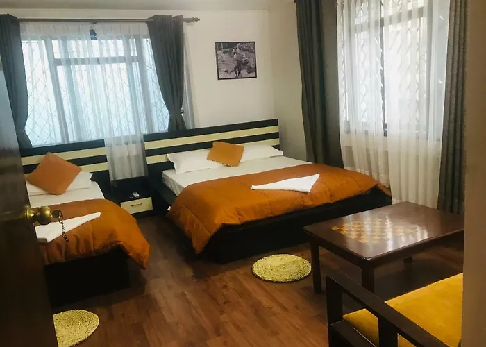 Couette-café The Majestic 3*